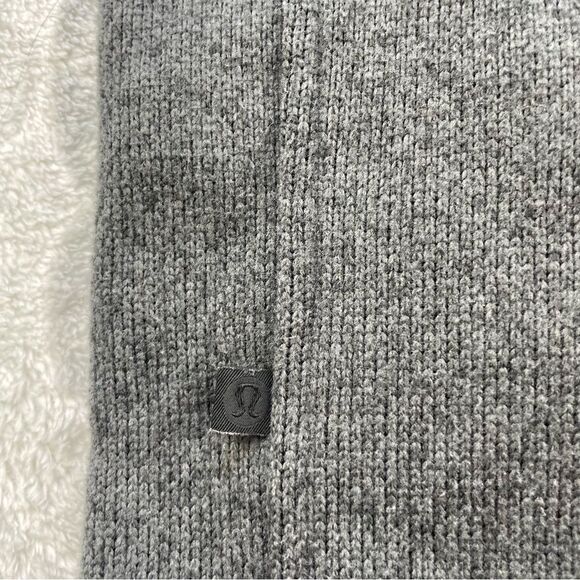 Lululemon Its Fleecing Cold Pullover - Picture 4 of 5